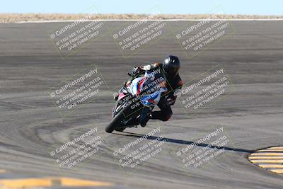 media/Jan-13-2024-SoCal Trackdays (Sat) [[9c032fe5aa]]/Bowl Exit Set 1 (1125am)/